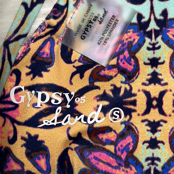 GYPSY 05 SAND | ✨NEW✨ String Bikini Top in Multi - Picture 3 of 3